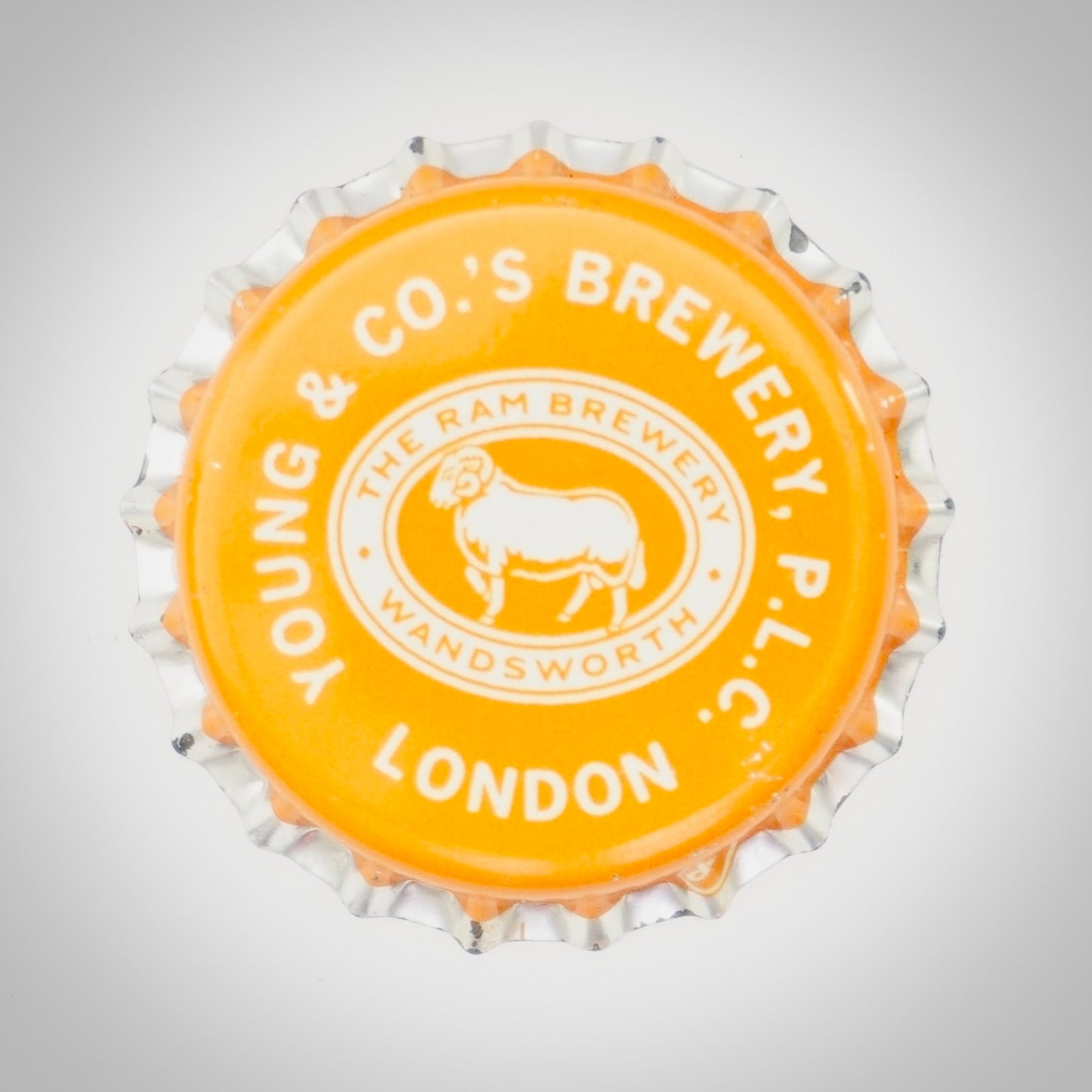 Young & Co.’s Brewery (Kronkorken - UK Beer unused 057)