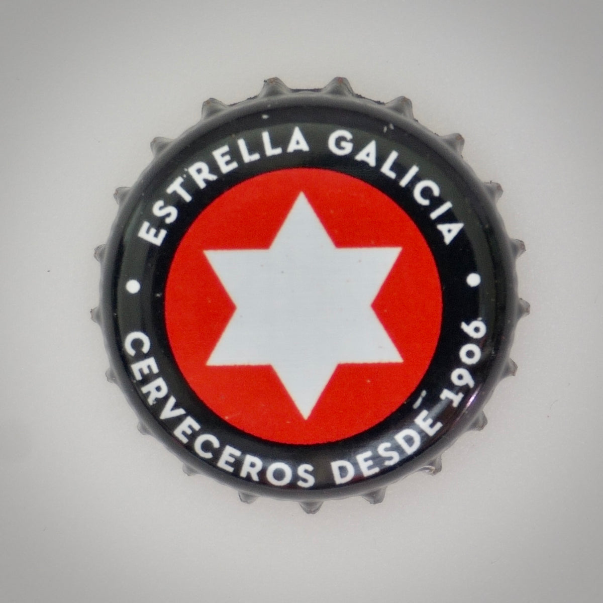 Estrella Galicia (Kronkorken - Spain Beer used 033)