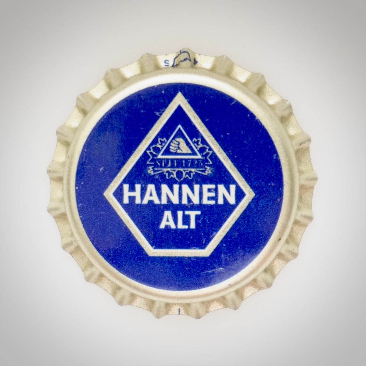 Hannen Alt (Kronkorken - Germany Beer unused 102)