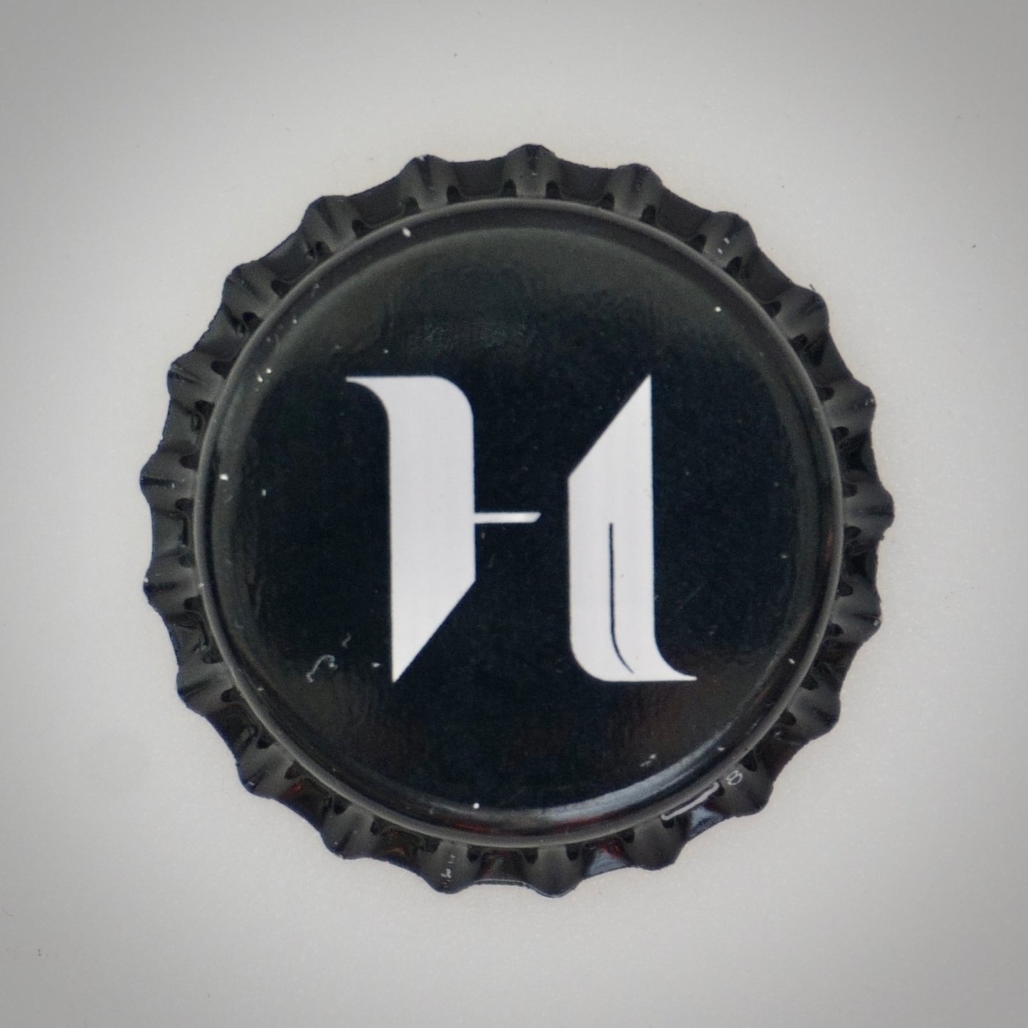 H&K Brewery (Kronkorken - Switzerland Beer unused 008)
