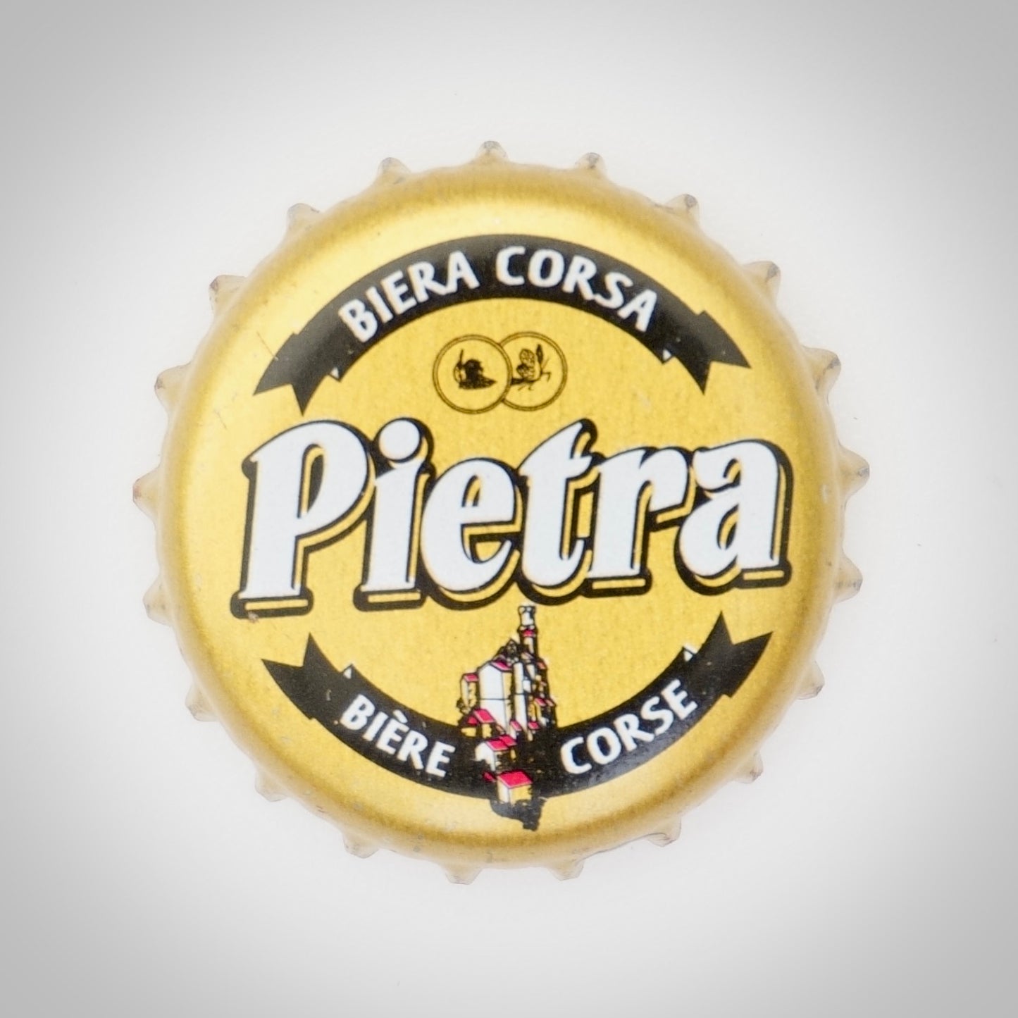 Pietra (Kronkorken - France Beer used 021)