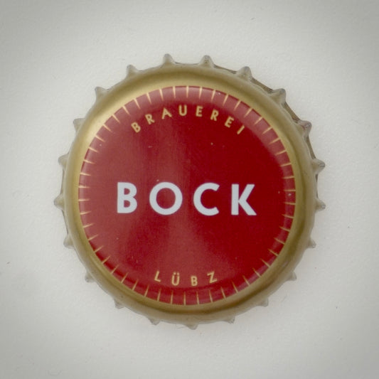 Lübzer (Kronkorken - Germany Beer used 093)