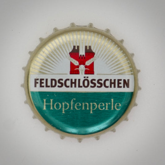 Feldschlösschen (Kronkorken - Switzerland Beer used 005)