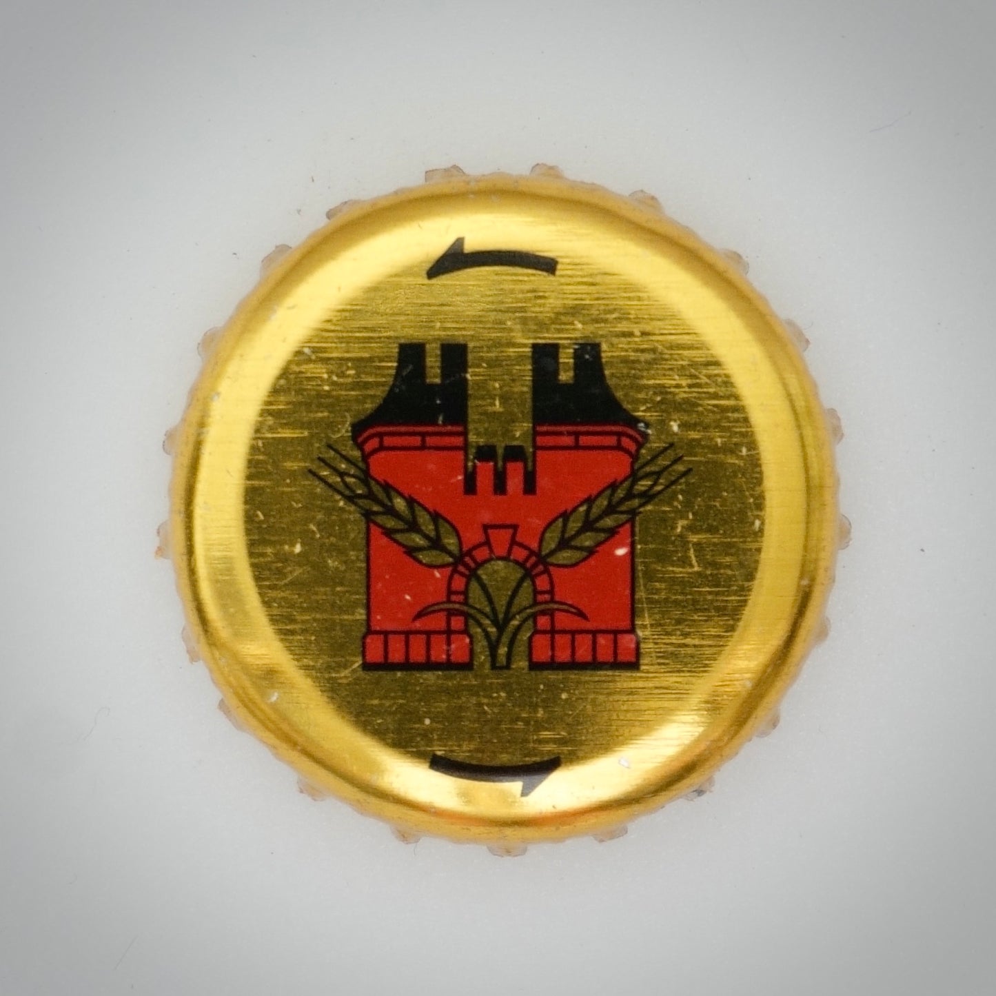 Feldschlösschen (Kronkorken - Switzerland Beer used 009)
